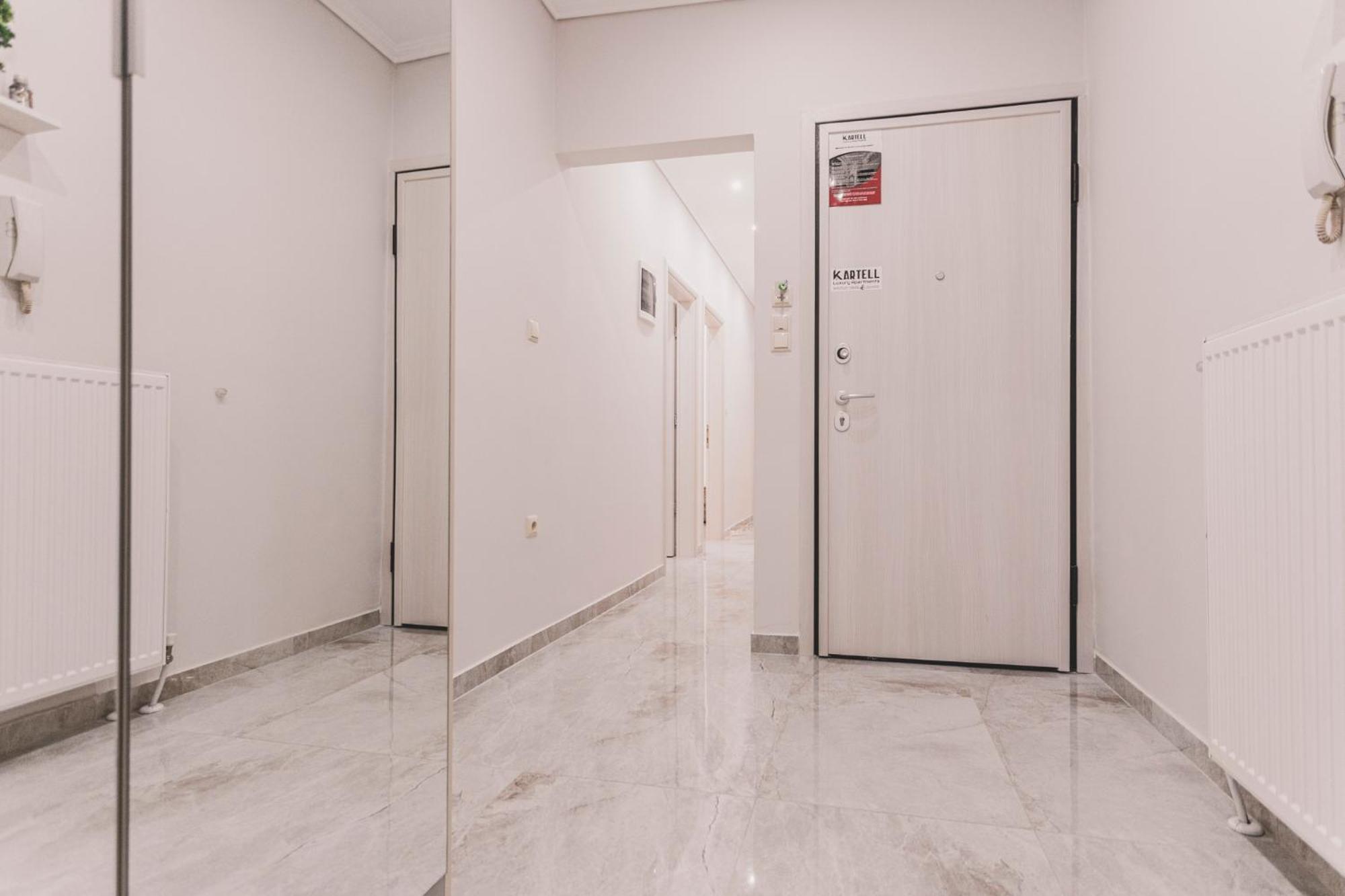 Kartell Luxury Apartment Thessaloniki Center エクステリア 写真